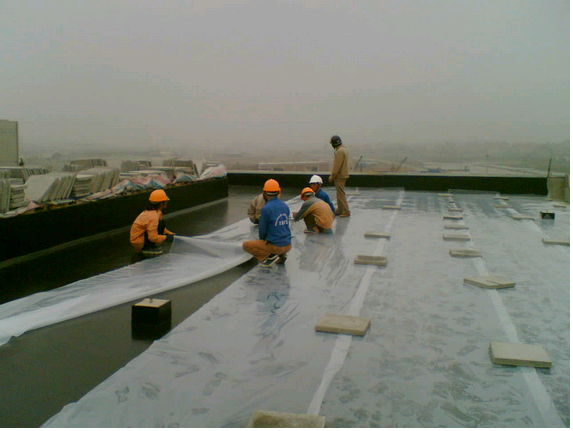 Hướng dẫn phương pháp chống thấm sân thượng tiết kiệm chi phí
